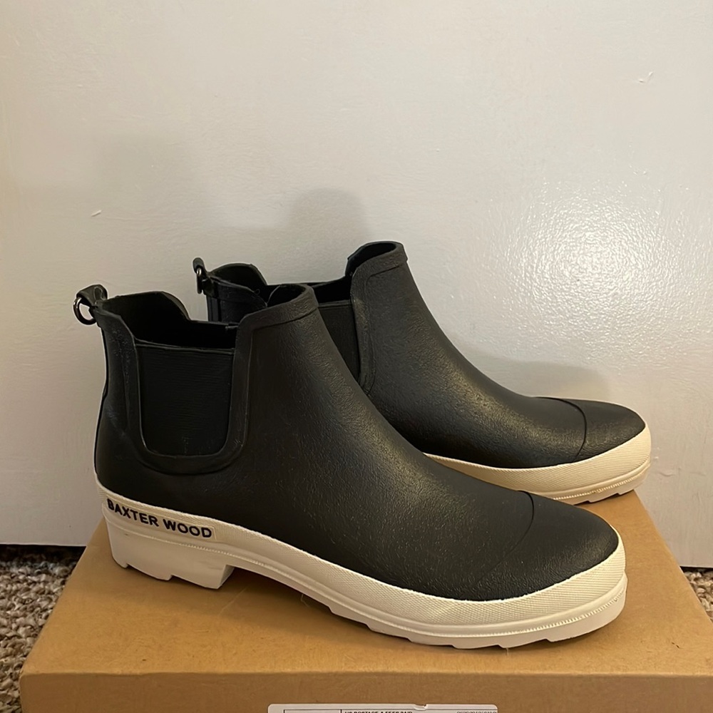 Baxter Wood Co natural rubber waterproof Chelsea ankle rain boots